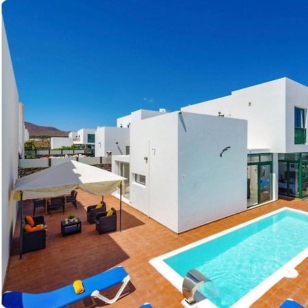 Spacious Private Villa & Private Heated Pool - Villa Sunshine Costa Teguise Εξωτερικό φωτογραφία
