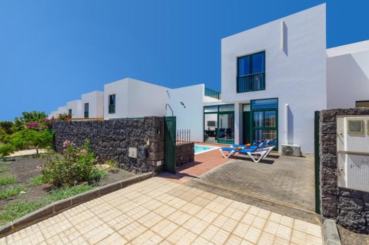 Spacious Private Villa & Private Heated Pool - Villa Sunshine Costa Teguise Εξωτερικό φωτογραφία
